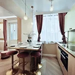 Merveil - Luxury - Marais - Charlot